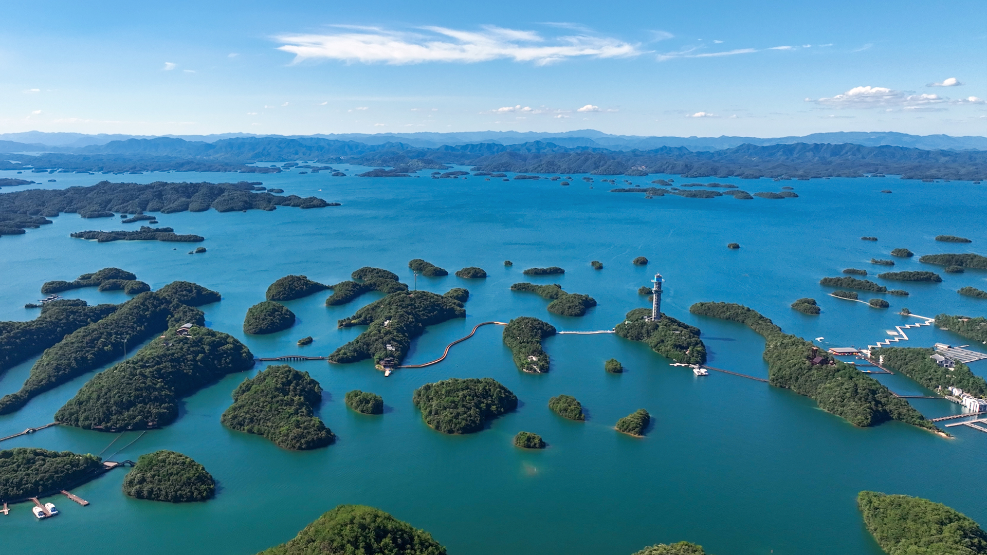 图三 国家5A级庐山西海景区.jpg