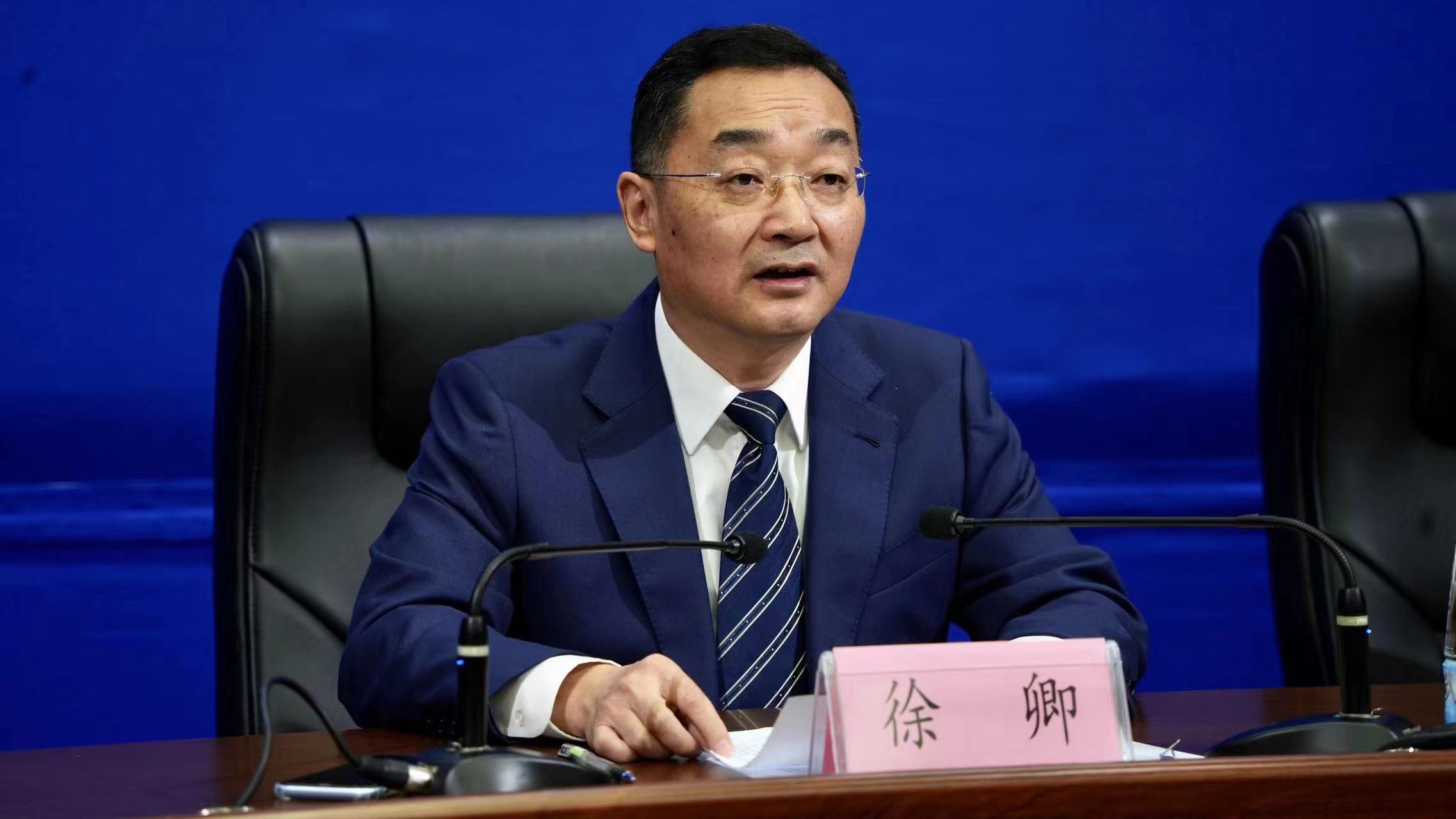 图二 九江市文化广电新闻出版旅游局党委书记、局长徐卿介绍活动情况.jpg