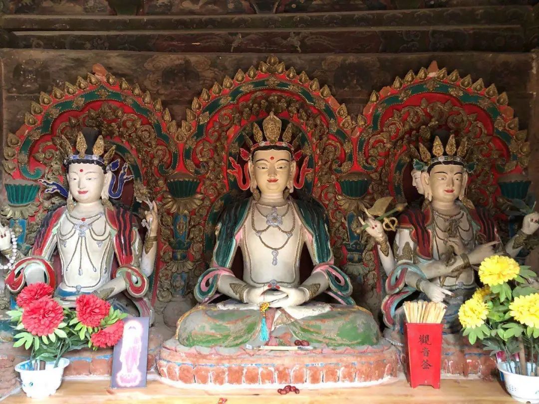 菩薩殿.jpg