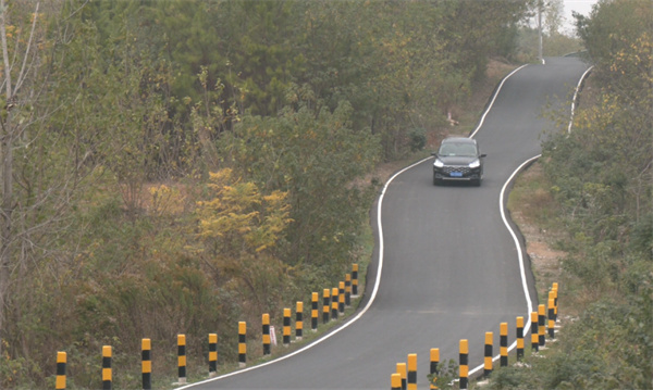 2.安徽巢湖:養護「四好農村路」 暢通鄉村振興路.jpg
