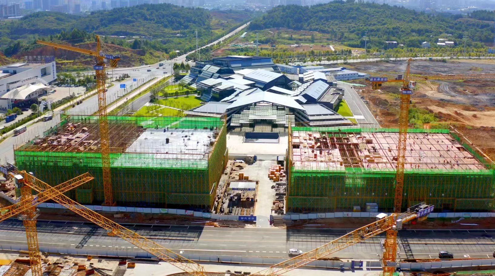 永州經開區“五好”園區核心片區項目建設現場。劉佳賓 攝.jpg