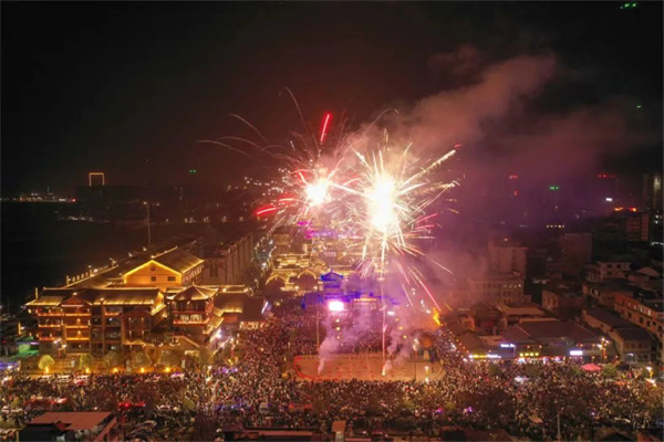 图2西关印象街区 鄂文旅供图.jpg