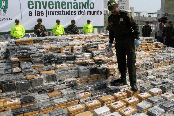 哥伦比亚缴可卡因新消息评论