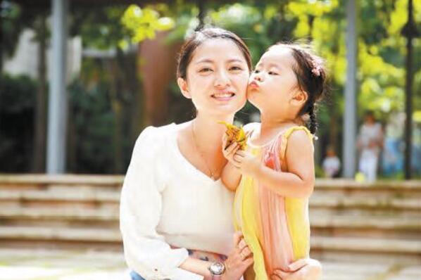 【港青北上】鄒圳麗：讓美甲師成為有地位的人