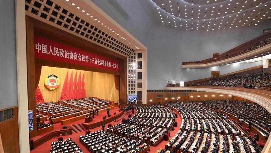 【两会新观察】中國自信開放「新氣質」