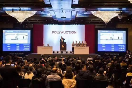 拍场中，中国现当代艺术市场与西方差多远？