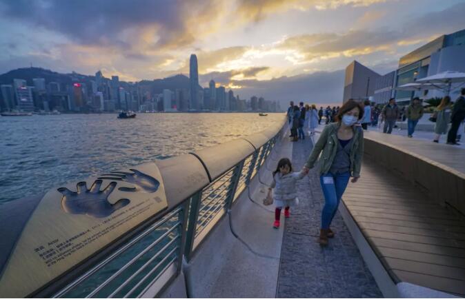 星光大道2.0版正式上线！快来和你的爱豆“手牵手”～