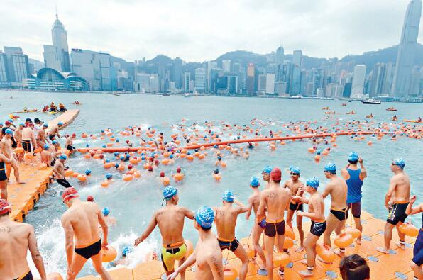 香港業餘游泳總會：今年維港渡海泳取消