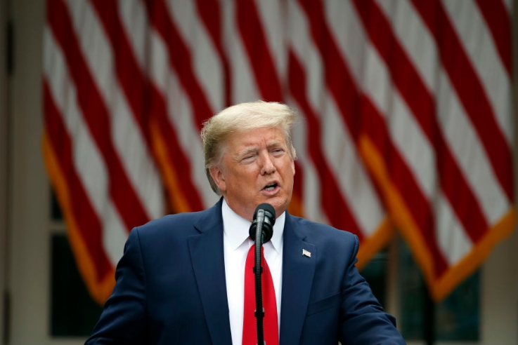 特朗普神逻辑：称若学校不开学，死亡率会更高