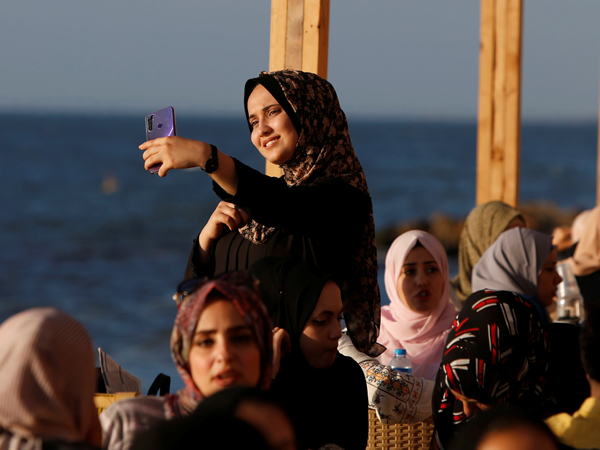 圖集 | 新冠病毒肆虐 生活仍將繼續