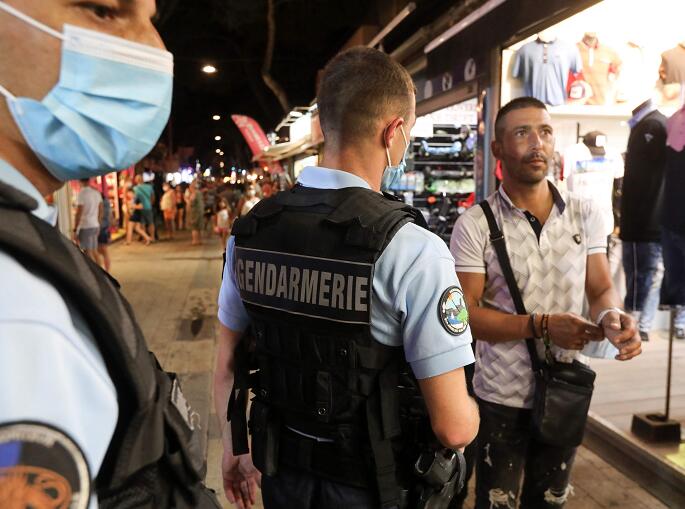 法国单日新增确诊创解封以来最高