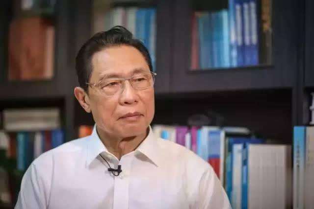 鍾南山：全球疫情救治偏重躯体疾病 忽视了心理健康