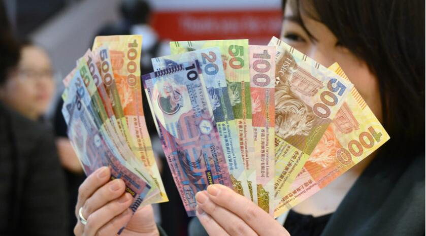 港匯續強 金管局入市沽29.6億港元