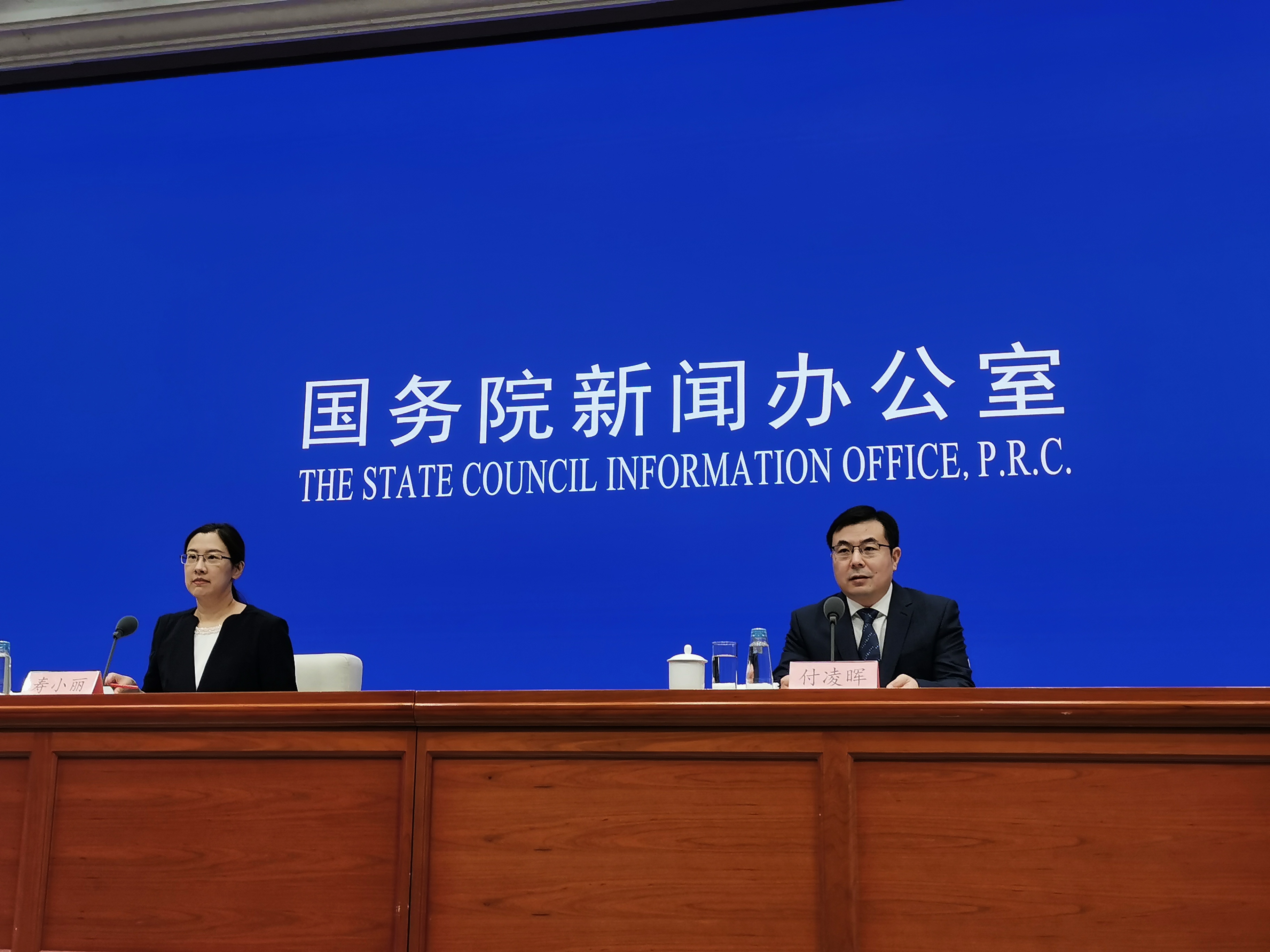 統計局：中國首10月進出口貿易好於全球 