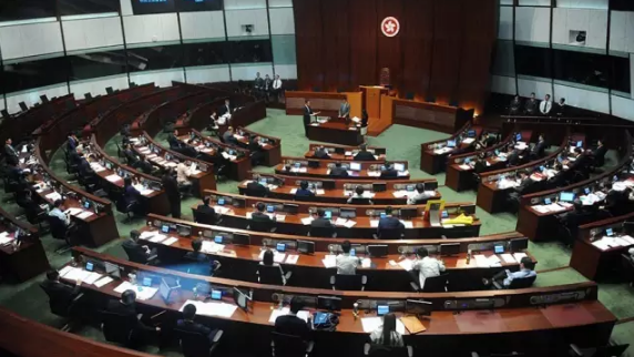 【港事講場】完善宣誓讓區會撥亂反正