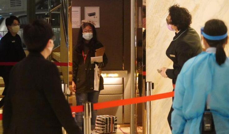 本港今增超60宗確診 海外抵港人士今起須入住指定檢疫酒店