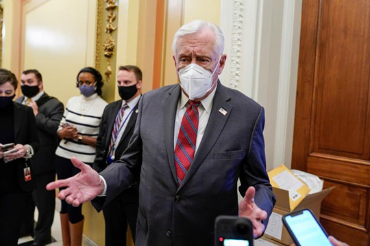 眾院民主黨領袖霍耶：彈劾條款將會很快送至參議院