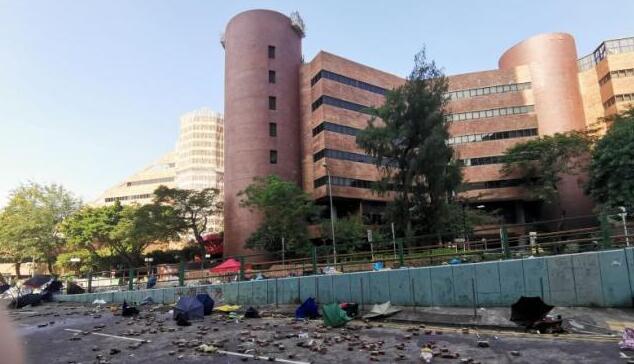 资助《理大围城》遭抨击 藝發局回應