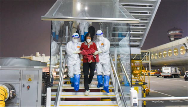 外逃15年「紅通人員」蔡瑛回國投案