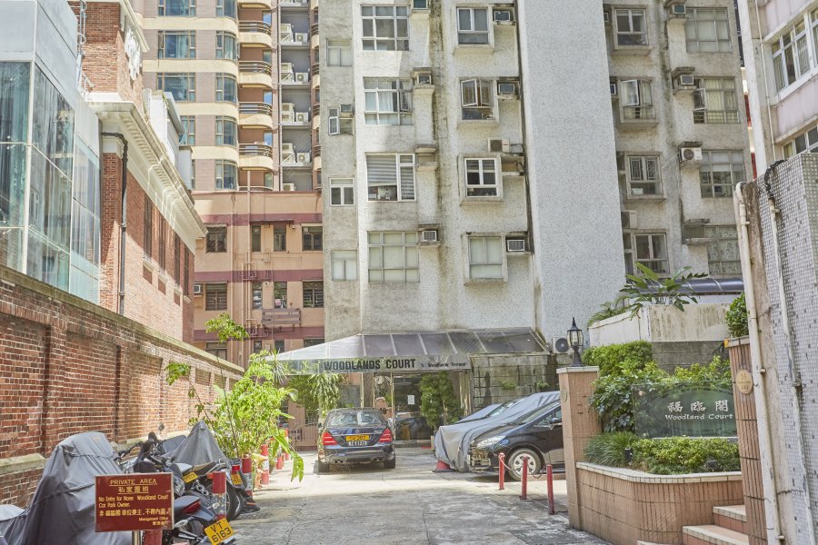 政府強檢中西區4幢大廈約130名居民 其中10人違反公告