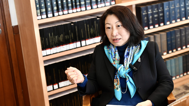 鄭若驊：律政司去年提17宗刑罰覆核申請 16宗涉修例風波