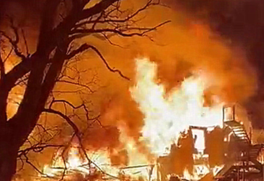 美國紐約市一家養老院發生火災 1人死亡1名消防員失蹤