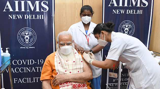 印度增逾12.6萬宗確診 莫迪打第二針國產疫苗