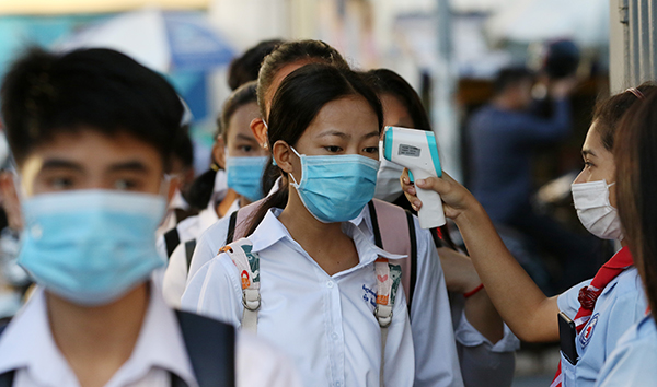 柬埔寨首都疫情升級 官方將展館改為收治中心