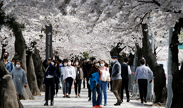 韓國新冠疫情惡化 單日新增確診連續四天超600例