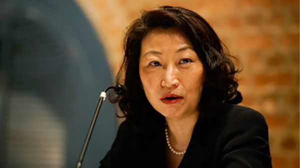 鄭若驊：香港有國家作為後盾 市民得以安居樂業