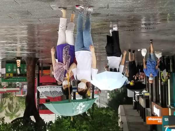 香港天文台上午11時45分改發黃色暴雨警告