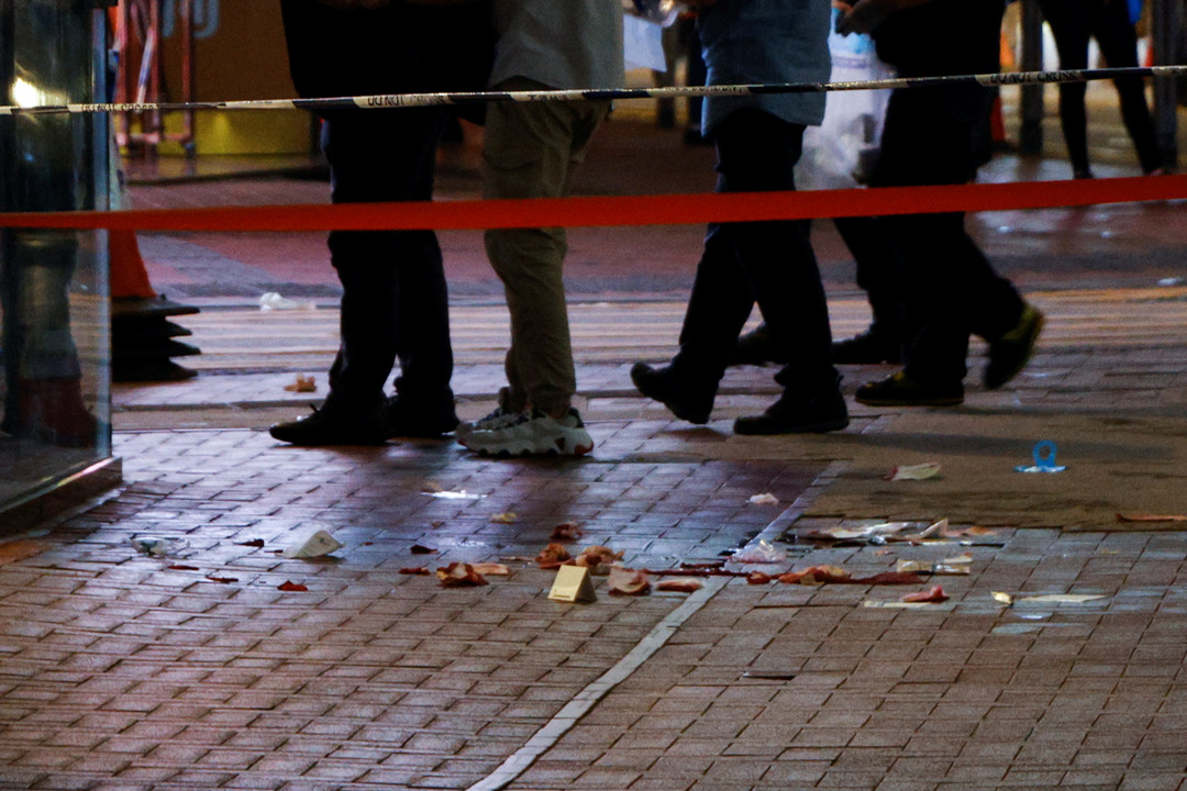 有人網上美化襲警男子暴力行為 警方強烈譴責