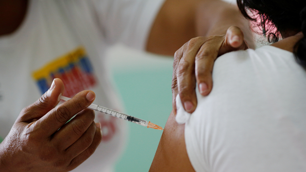 CNN：疫苗接種鴻溝將美國「一撕兩半」