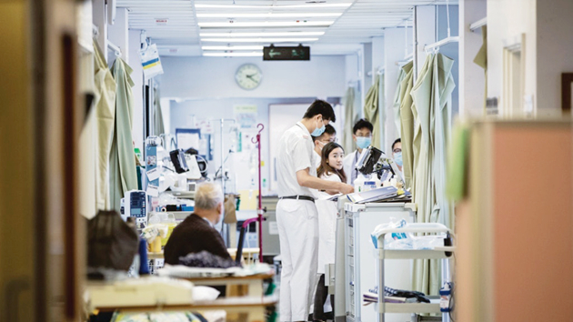 醫管局：再多1名確診病人康復出院 仍有60人留醫