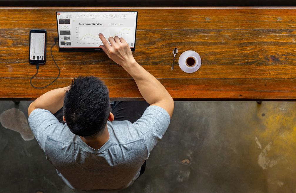 【家品】便攜式觸控顯示器 辦公好幫手