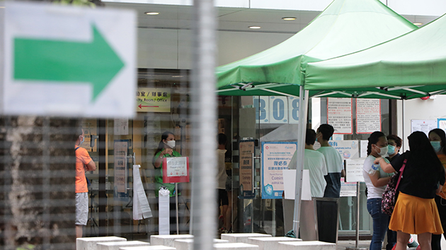 專家指科興復星效果相若 籲長者及照顧者盡快接種疫苗