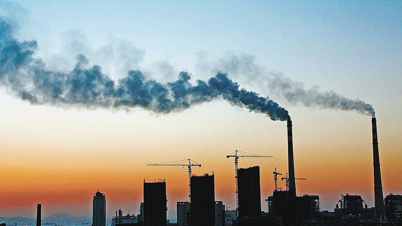 金融機構應避免「談碳色變」