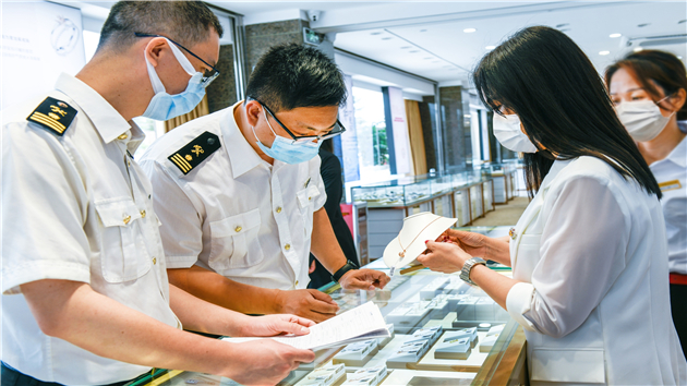 助力廣州番禺珠寶到香港珠寶展赴一場璀璨「約會」