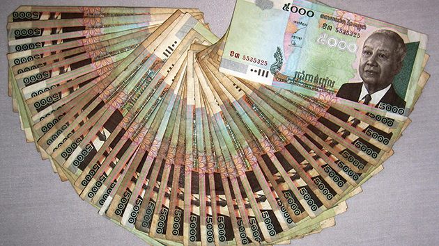 柬埔寨擬明年首次發行政府債券