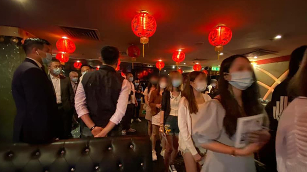 警方開展「犁庭掃穴」反罪惡行動 共拘捕115人