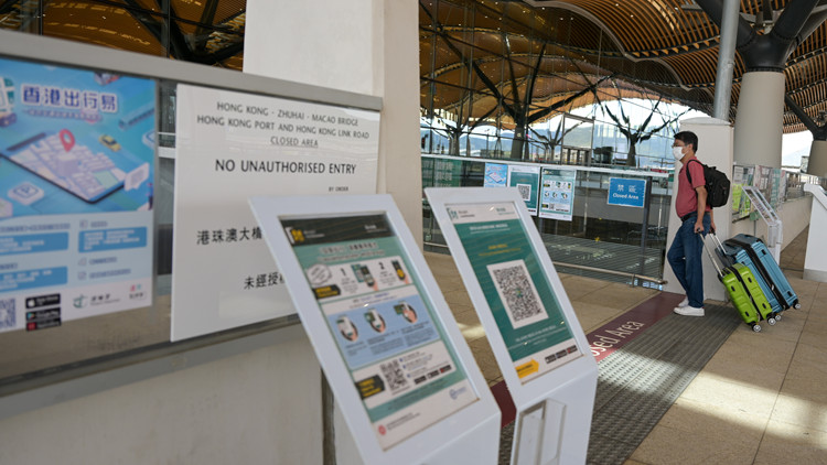 陳肇始到機場視察「外防輸入」措施