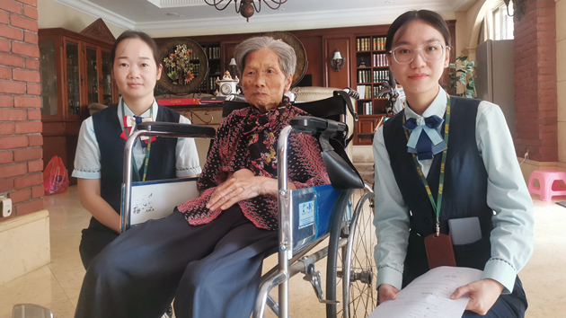 有片｜90歲阿婆忘記存折密碼 深圳郵儲上門提供服務