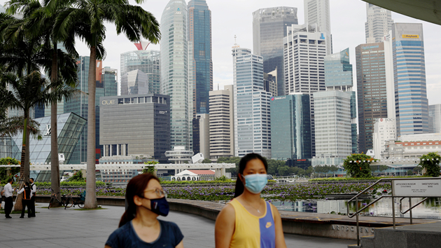 新加坡新增1457宗確診創新高 九成八病例徵狀輕微