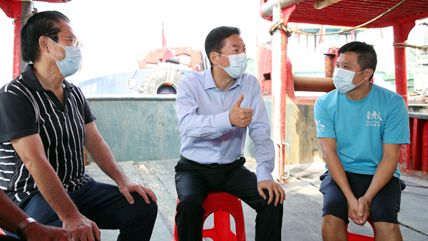 駱惠寧再訪基層聽民意 中聯辦啟動「落區聆聽 同心同行」活動