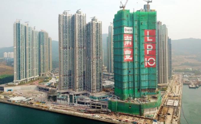 日出康城LP10於上周末共售出145伙