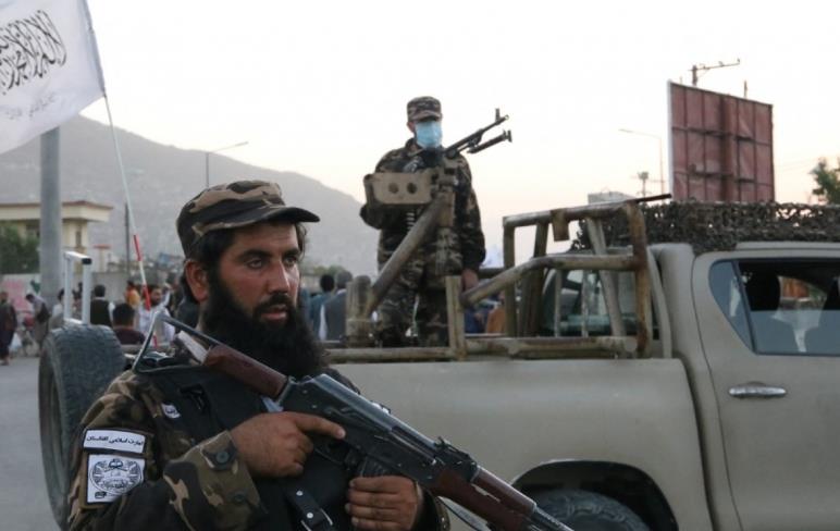 喀布爾清真寺外爆炸後 塔利班：成功摧毀「伊斯蘭國」基地