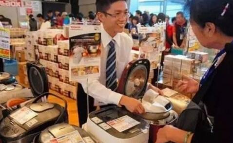 「十一」黃金周觀察消費趨勢  國貨拚「爆紅」圖「長紅」