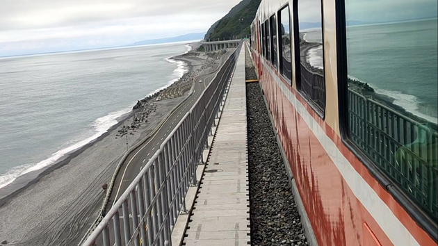 陳帆：洪水橋駁前海鐵路已展開首期研究