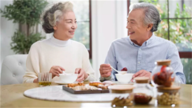【康養中國】「醫食照護」全面扶持 老年人家門口幸福養老