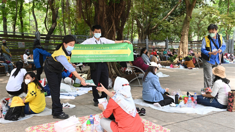 限聚令生效至今發逾2.1萬告票  檢控355次